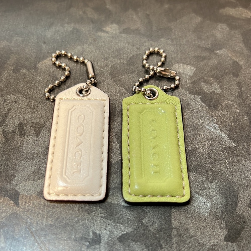Coach Smooth Leather White Lime Key FOB Chain Charm Hang Tag Handbag Bag 2”
